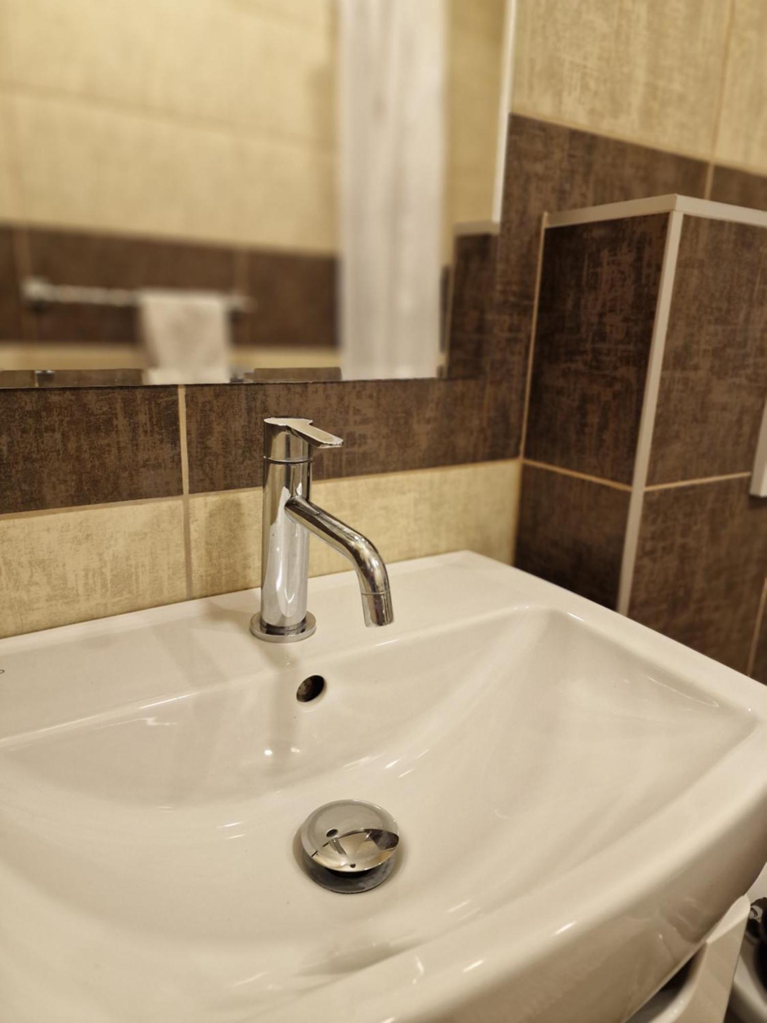 Apartman Valentina ซลีน ภายนอก รูปภาพ